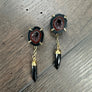Tabasco geode stud earring with gemstone drop / goldtone