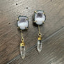 Tabasco geode stud earring with gemstone drop / goldtone