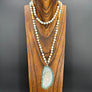 Hand-knotted Amazonite necklace with agate slice - silver