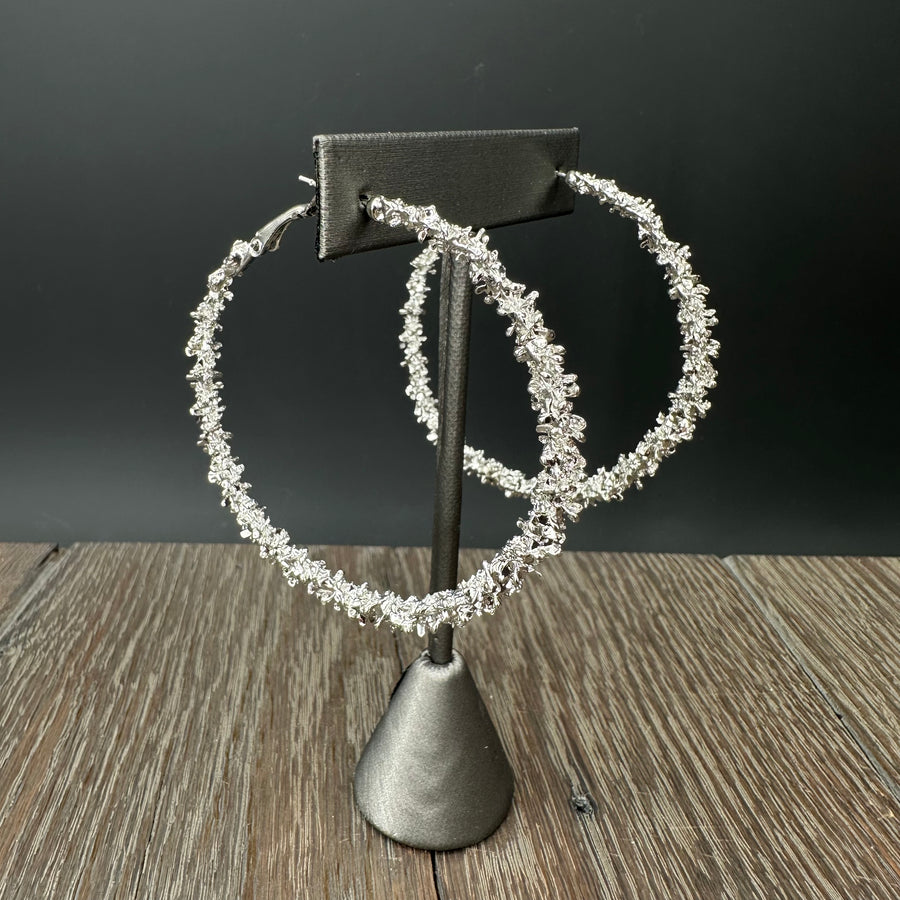 Crinkled metal large hoop earring - silver, gold
