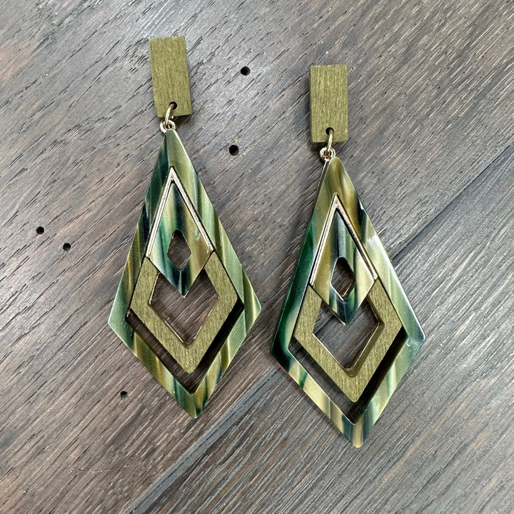 Wood and Acetate "Kite" earring - gold