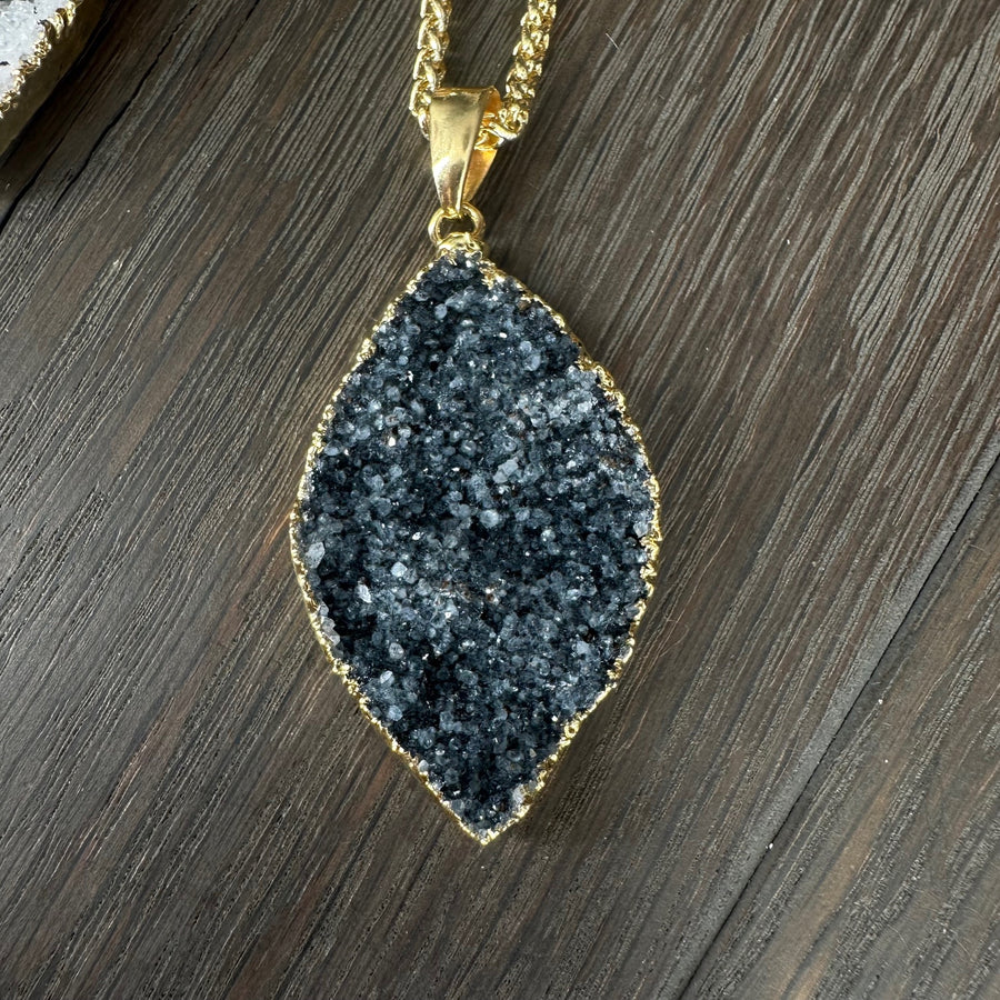 Druzy leaf on gold tone wheat chain - gold