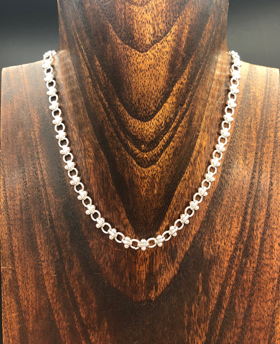 Dot bar beaded cable chain necklace