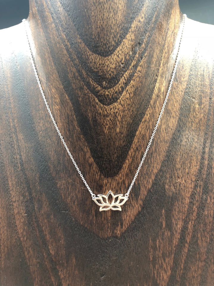Lotus layering necklace