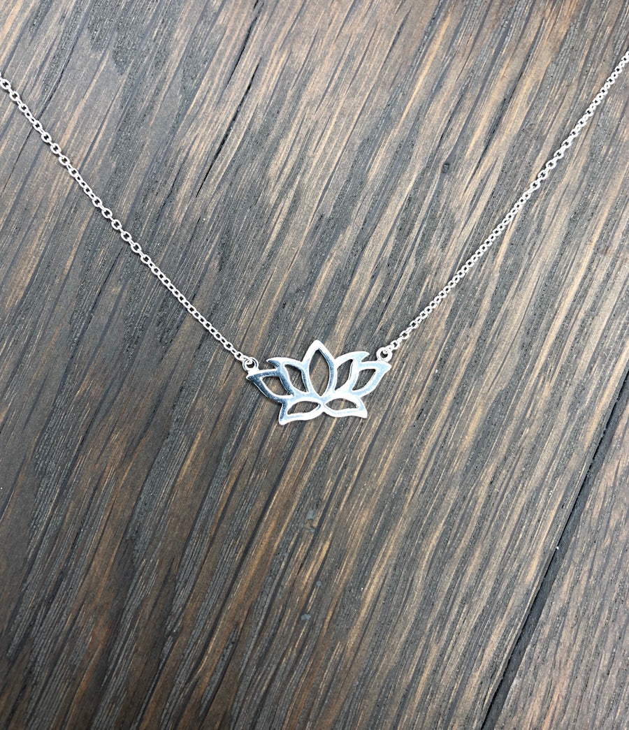 Lotus layering necklace