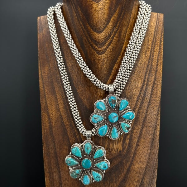 Turquoise deals flower necklace