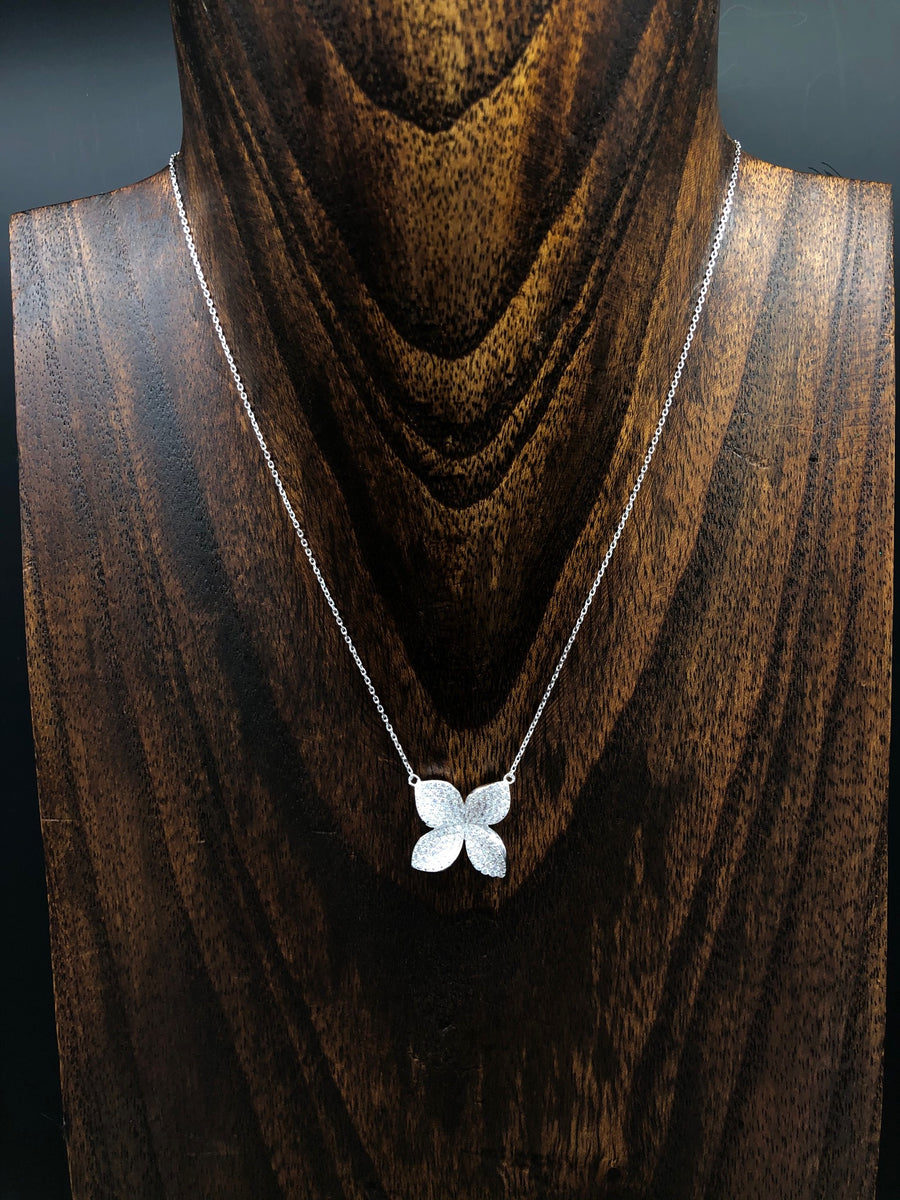 Pavé cz 3D flower necklace