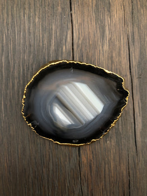 Agate slice brooch with metal trim - Click for multiple color options