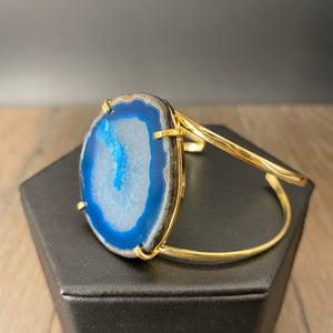 Dark denim blue agate slice cuff bracelet - gold