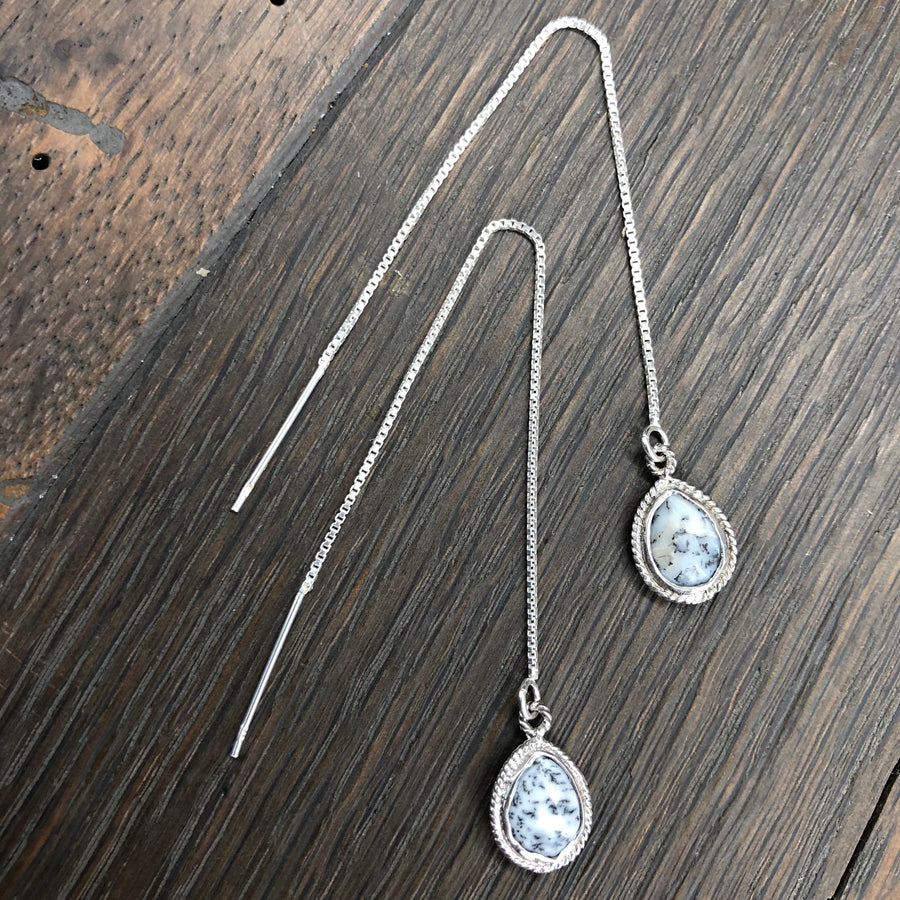 Textured trim stone thread earrings - silver