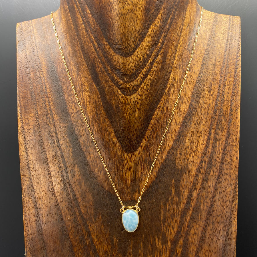 Faceted Larimar pendant necklace - gold