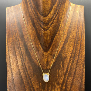Faceted Gemstone pendant necklace - gold