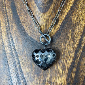 Reversible “Wrap and Toggle” black pavé puffed heart necklace - gunmetal