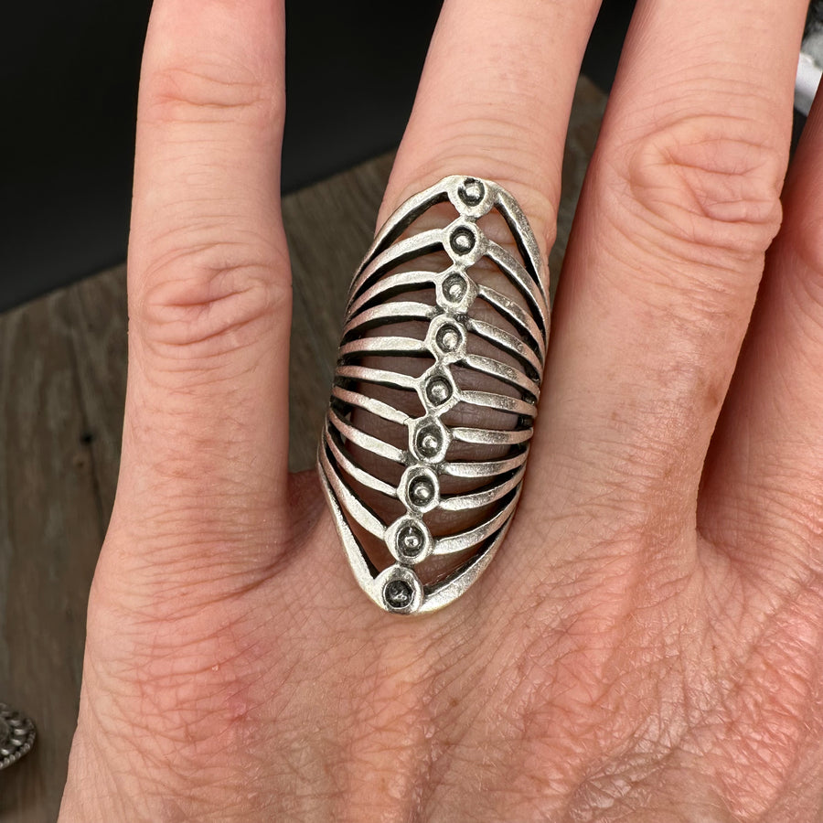 Beaded "stacked lines" ring - antique silver