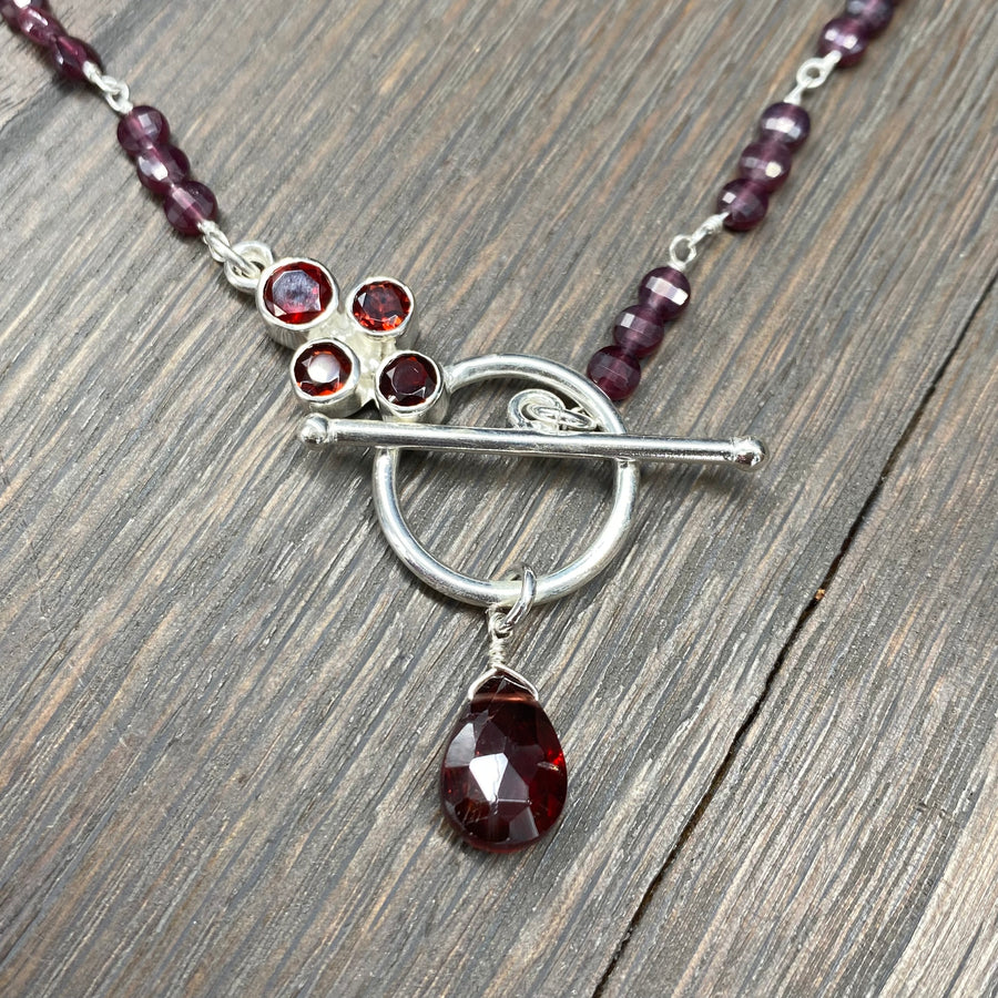 Garnet necklace with front toggle - sterling silver