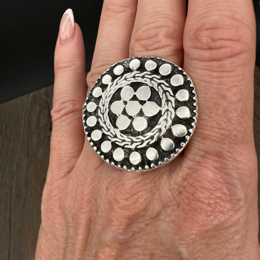Beaded "shield" ring - antique silver